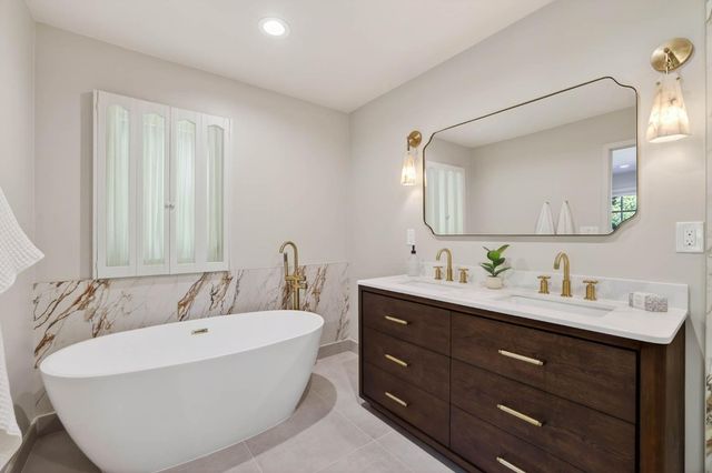 950 Somersby Way, Sacramento, CA 95864