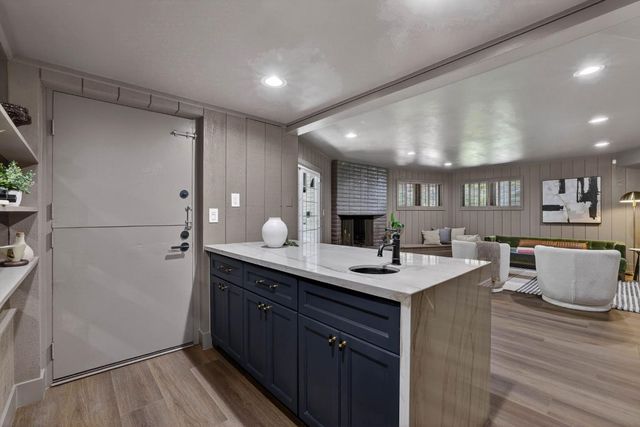 950 Somersby Way, Sacramento, CA 95864