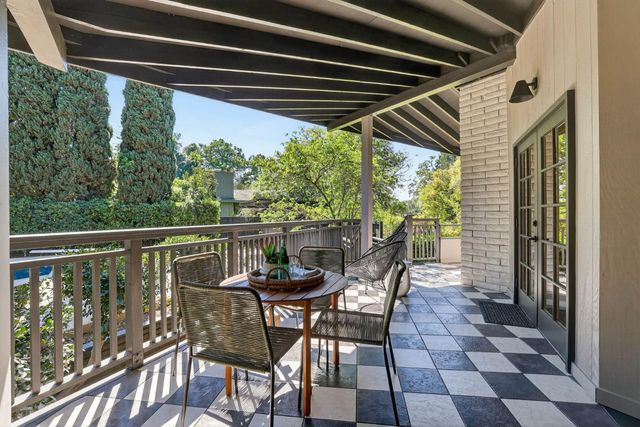 950 Somersby Way, Sacramento, CA 95864