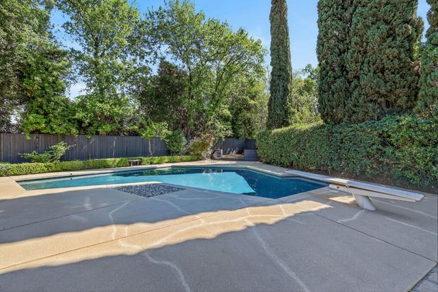 950 Somersby Way, Sacramento, CA 95864