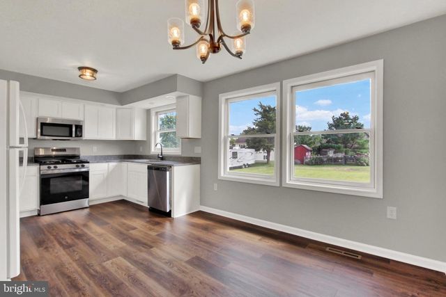 74 CURTIS DR, East Berlin, PA 17316