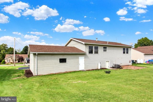 74 CURTIS DR, East Berlin, PA 17316