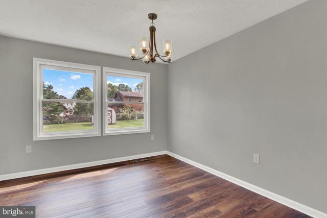 74 CURTIS DR, East Berlin, PA 17316