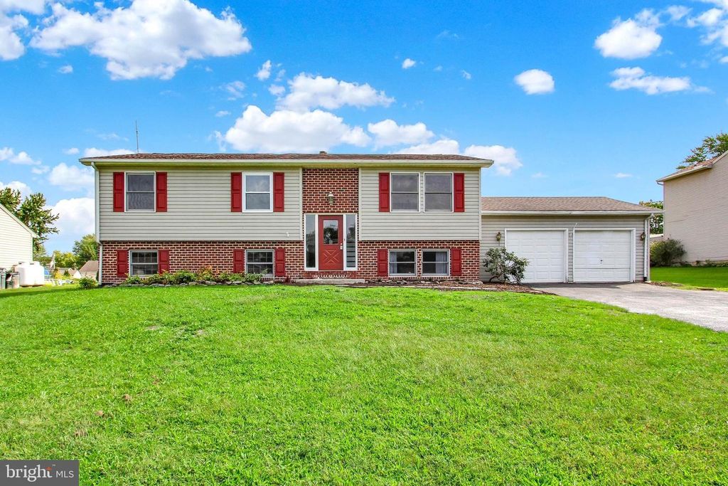 74 CURTIS DR, East Berlin, PA 17316