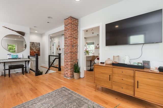 1263 Massachusetts Ave 1, Arlington, MA 02476