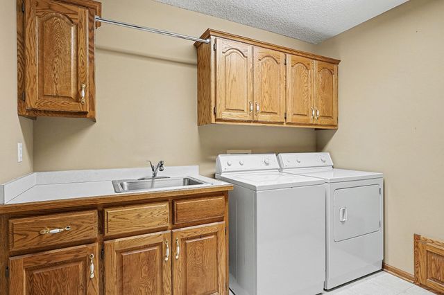 12118 Bluebird Circle NW, Coon Rapids, MN 55448