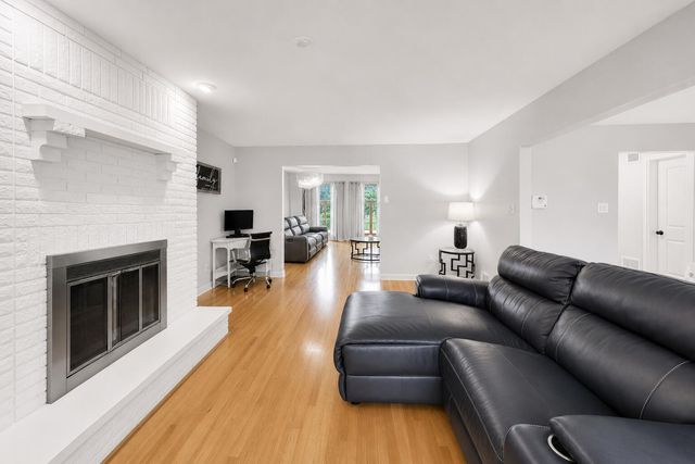 2116 Ridge Road, Highland, IN 46322
