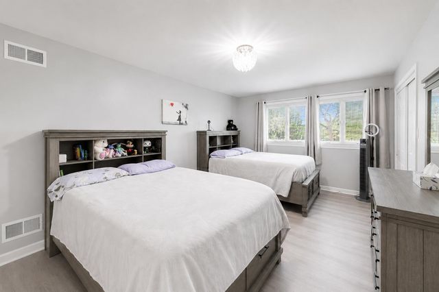 2116 Ridge Road, Highland, IN 46322