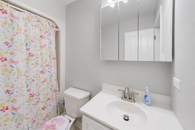 2116 Ridge Road, Highland, IN 46322
