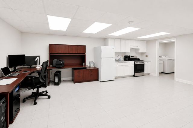 2116 Ridge Road, Highland, IN 46322