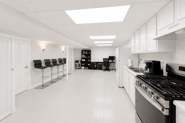2116 Ridge Road, Highland, IN 46322
