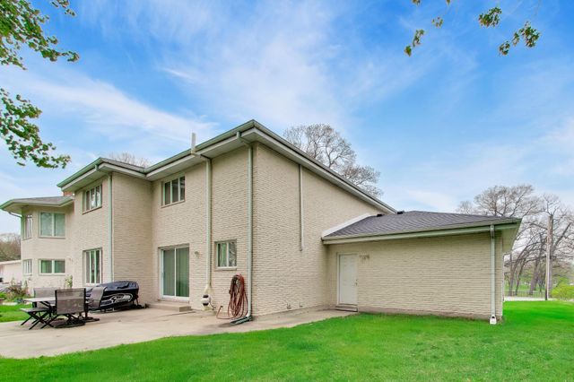 2116 Ridge Road, Highland, IN 46322