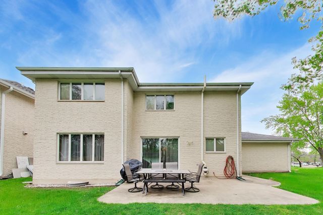 2116 Ridge Road, Highland, IN 46322