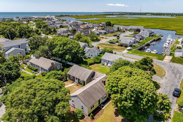 11 Gateway St 1, Yarmouth, MA 02664