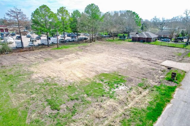 8524 Observatory Street, Houston, TX 77088