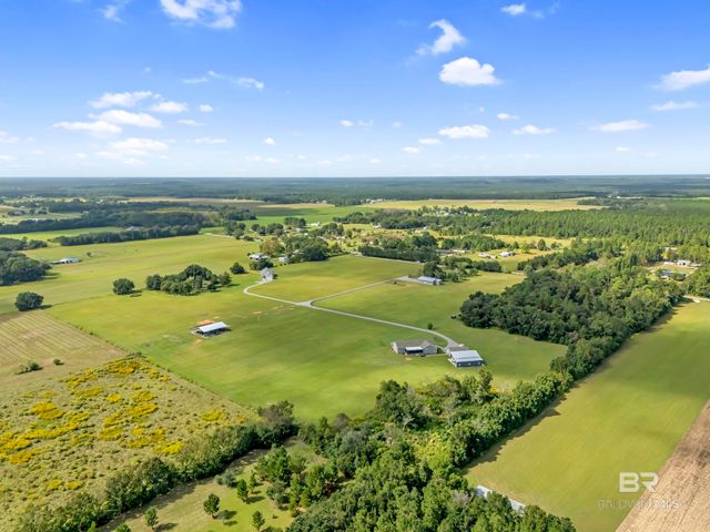 29486 GARDNER Road A, Elberta, AL 36530