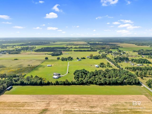 29486 GARDNER Road A, Elberta, AL 36530
