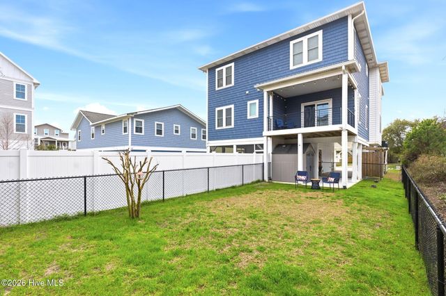 304 Birmingham Avenue Unit 2, Carolina Beach, NC 28428