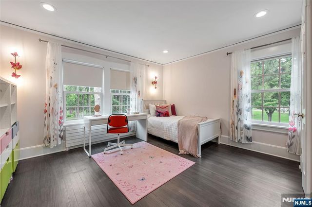 151 West End Avenue, Ridgewood, NJ 07450
