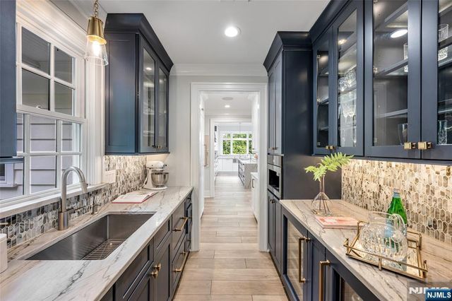 151 West End Avenue, Ridgewood, NJ 07450