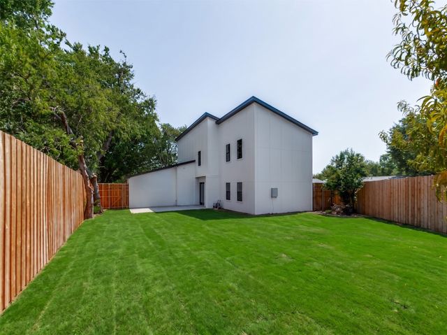 2023 Cap Rock Drive, Richardson, TX 75080