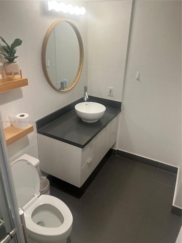 3731 N Country Club Dr 622, Aventura, FL 33180