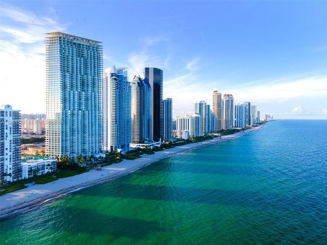 3731 N Country Club Dr 622, Aventura, FL 33180