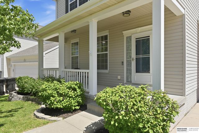 4749 S 194 Avenue, Omaha, NE 68135