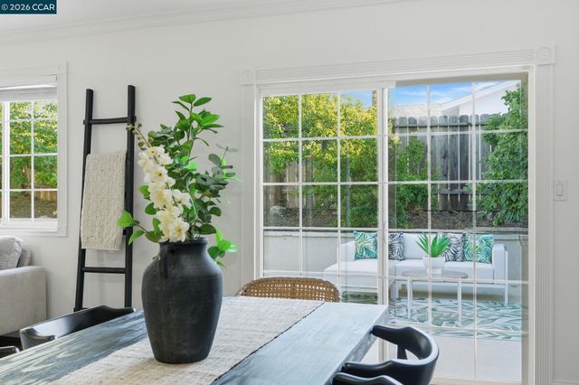 2313 Panoramic Dr, Concord, CA 94520