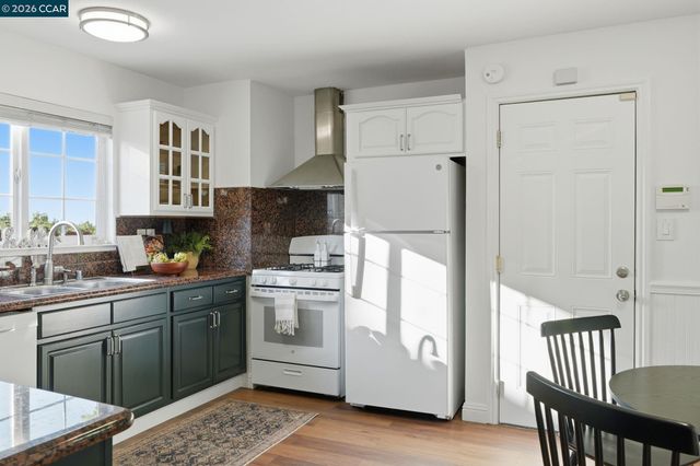 2313 Panoramic Dr, Concord, CA 94520