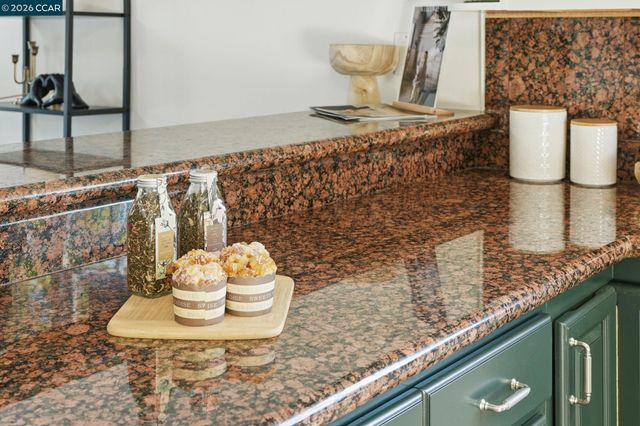 2313 Panoramic Dr, Concord, CA 94520