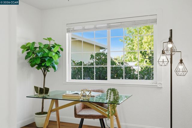 2313 Panoramic Dr, Concord, CA 94520