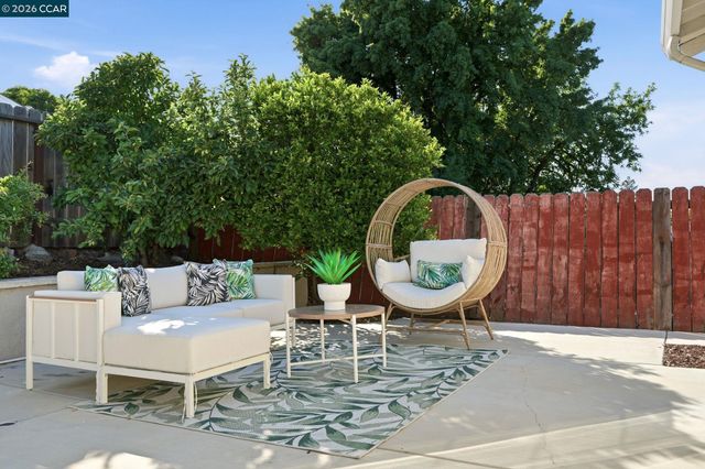 2313 Panoramic Dr, Concord, CA 94520