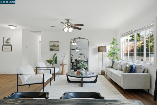 2313 Panoramic Dr, Concord, CA 94520