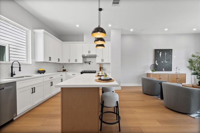 3605 Mt Pleasant Street, Houston, TX 77021