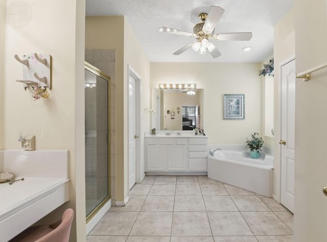 23222 Sawmill Cross Lane, Spring, TX 77373