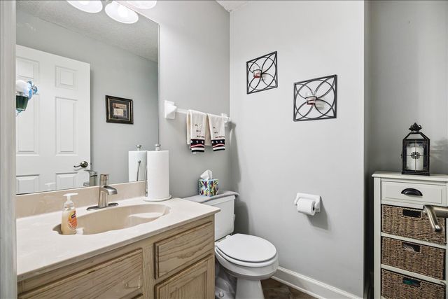 1736 SWANSEA CV, Memphis, TN 38016
