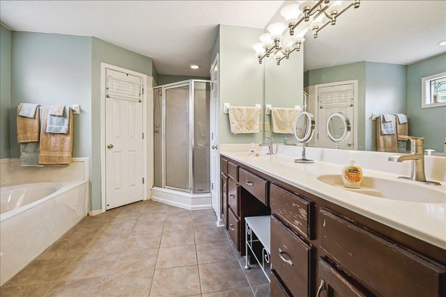 1736 SWANSEA CV, Memphis, TN 38016