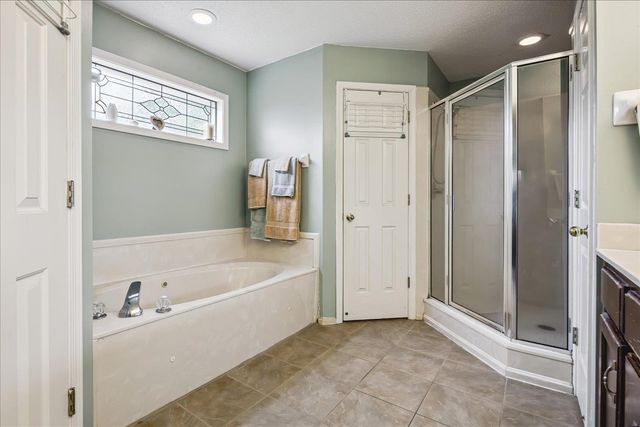 1736 SWANSEA CV, Memphis, TN 38016