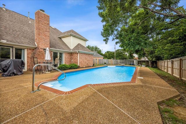 1736 SWANSEA CV, Memphis, TN 38016