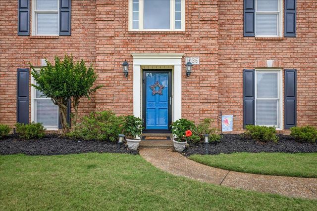 1736 SWANSEA CV, Memphis, TN 38016