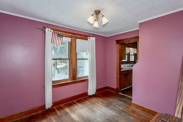94 Holyoke Road, Westfield, MA 01085