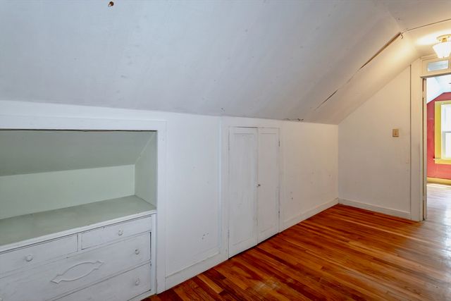 94 Holyoke Road, Westfield, MA 01085