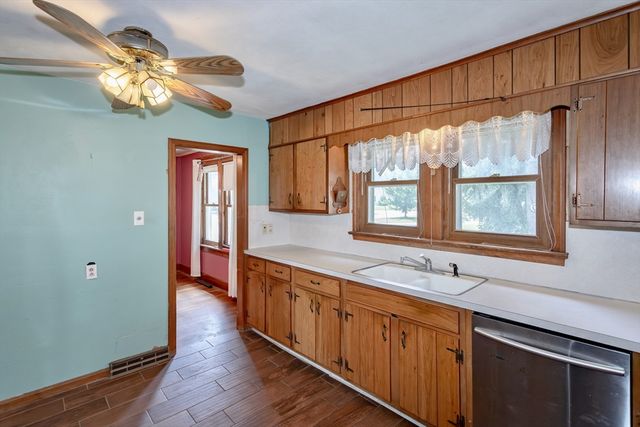94 Holyoke Road, Westfield, MA 01085