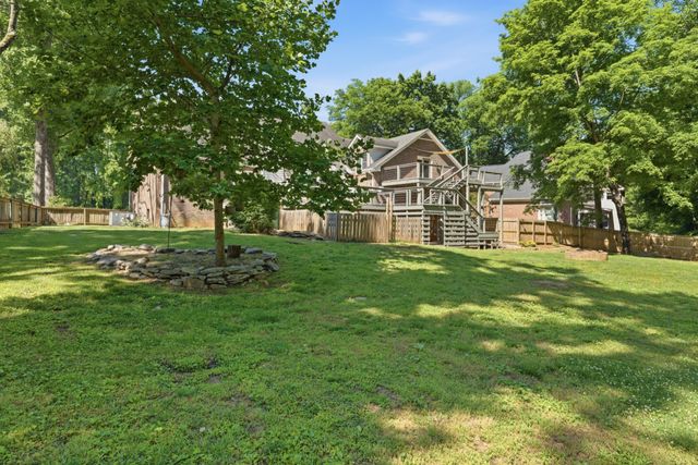 124 Laural Hill Dr, Smyrna, TN 37167