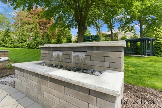 3786 Fleetwood Drive, Portage, MI 49024