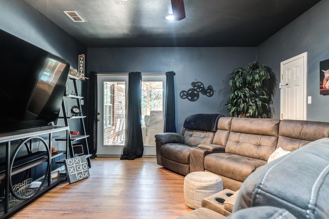 15610 FM 179, Wolfforth, TX 79382