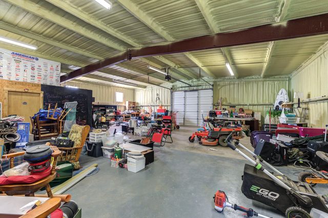 15610 FM 179, Wolfforth, TX 79382