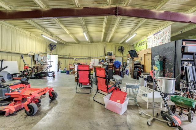 15610 FM 179, Wolfforth, TX 79382