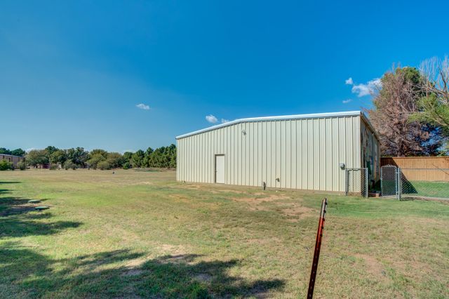 15610 FM 179, Wolfforth, TX 79382